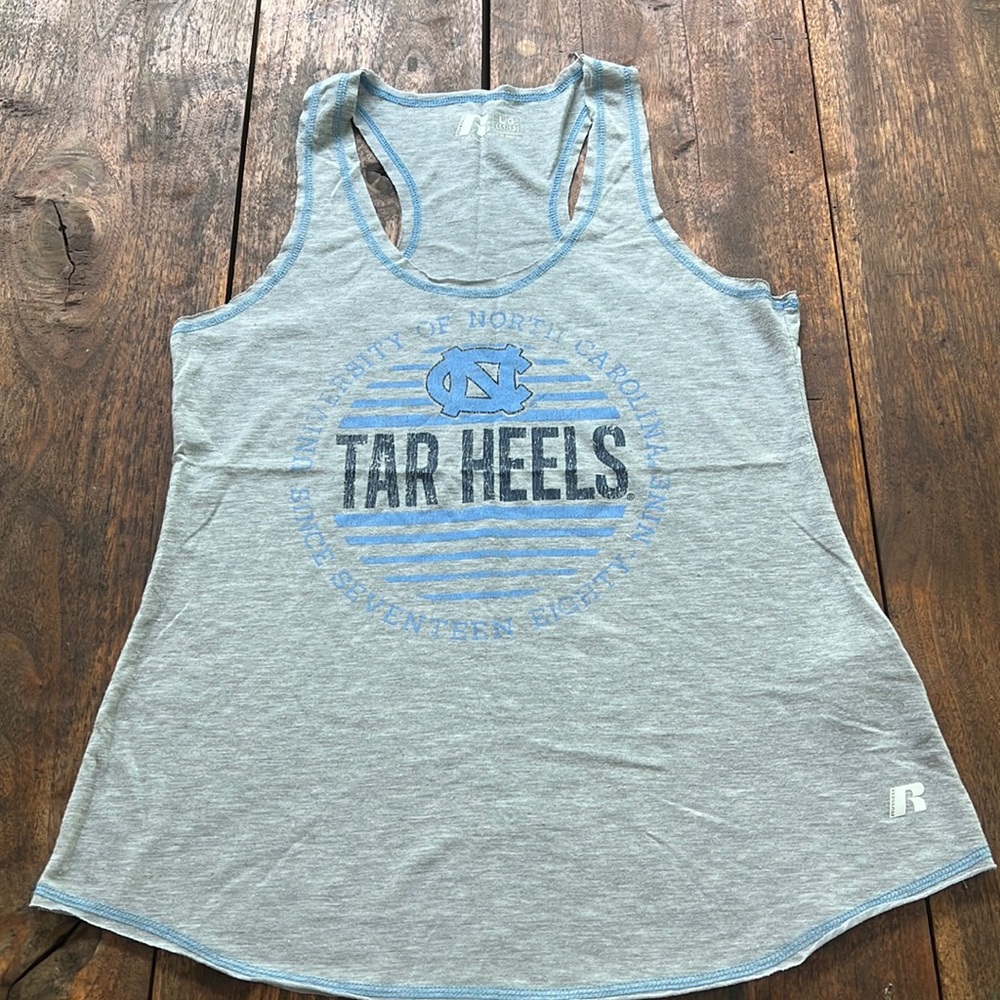 Russell Tarheel razorback, tank top. Size large.